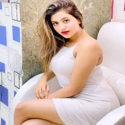 Call Girls in Naugawan Sadat